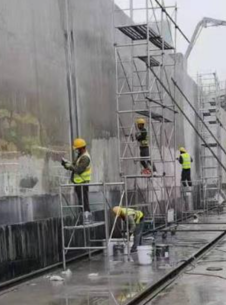 山南球场翻新地面是一个涉及